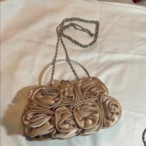 Elegant Gold and Black bags Bundle - Picture 8 of 14